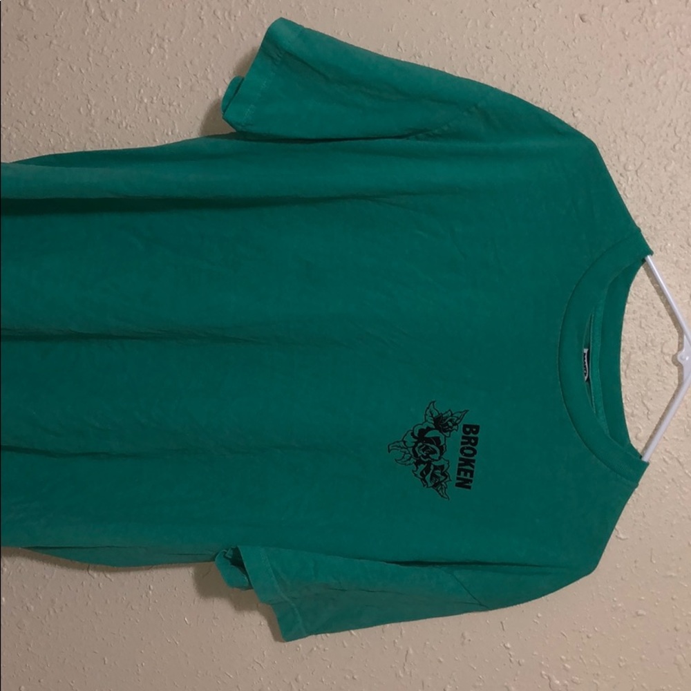 men’s “broken” t-shirt